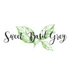 Profile Picture of Ashley +Grey (@sweetbasilgrey) on Instagram