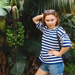 Profile Picture of Nichola Monroe🦕 🌊 (@jimmytoucanandtheflipout) on Instagram