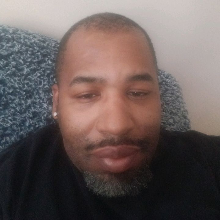 Profile Picture of Cornelius (@robertwim) on Tiktok