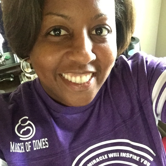 Profile Picture of Tanika Moore-rhodes (@tmo8254) on Poshmark