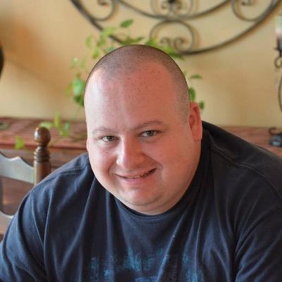 Profile Picture of Ken Wallace (@Ref_Ken) on Twitter
