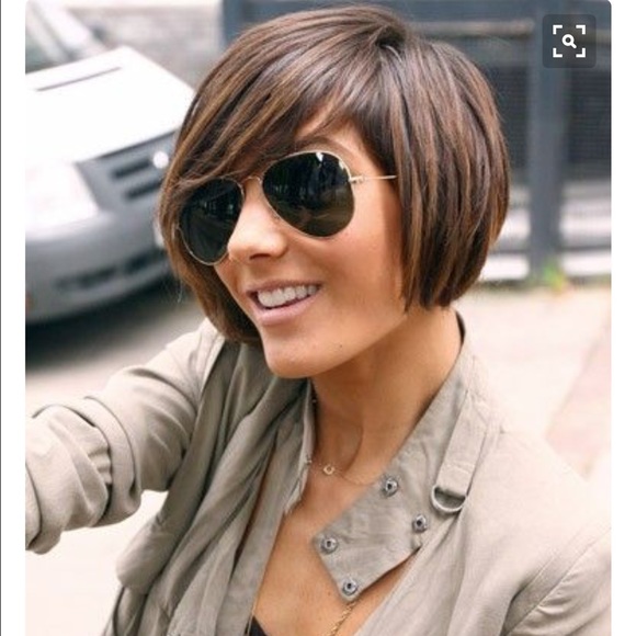 Profile Picture of Nicole Cantarella (@ncantarella) on Poshmark