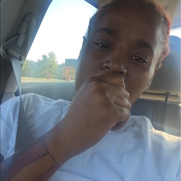 Profile Picture of Camisha Gatson (@camisha03) on Poshmark