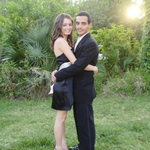 Profile Picture of Mariel Thomas (@ilovevaleriewithallmyear) on Myspace