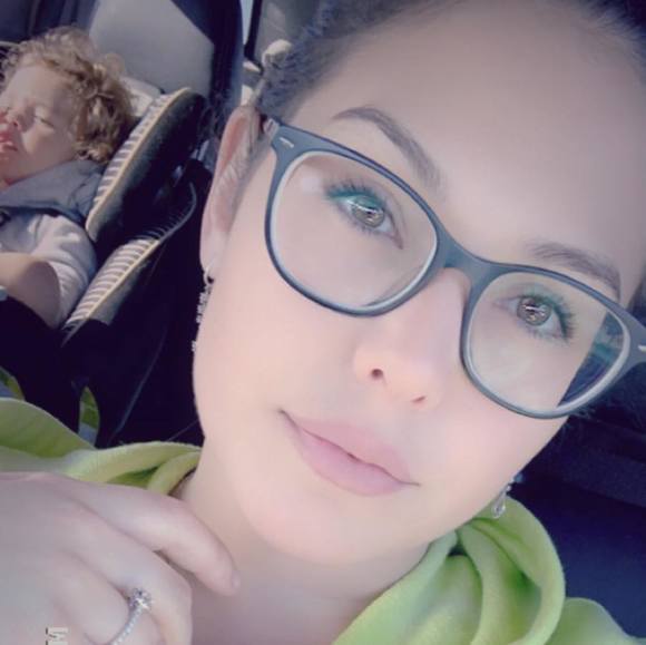 Profile Picture of Jackie Grimstead (@jackiegrimstead) on Poshmark
