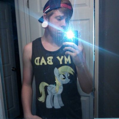 Profile Picture of John Mounce (@comeback_Kid513) on Twitter