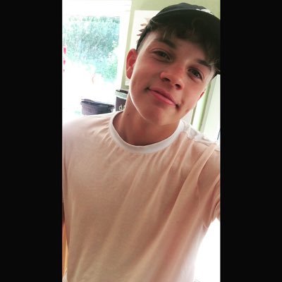 Profile Picture of James Pascall (@James_Pascall_) on Twitter