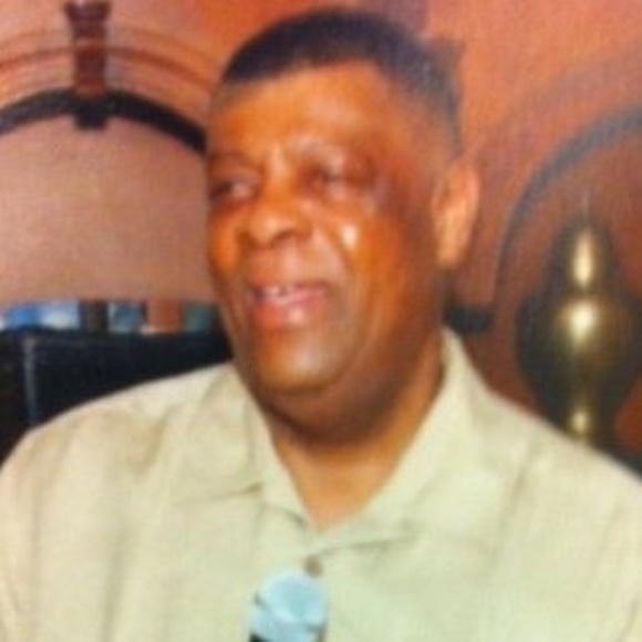 Profile Picture of Willie Williams (@ww029176) on Poshmark