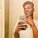 Profile Picture of RobertFoolUp (@robertsolofool) on Instagram