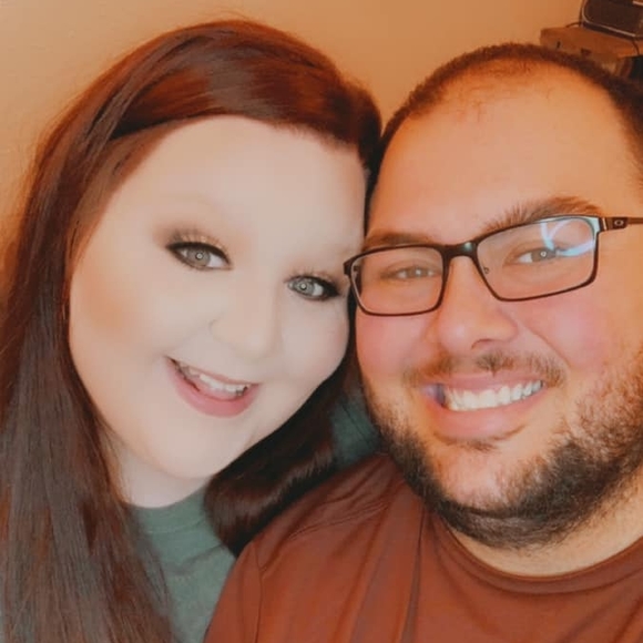 Brianna Laudon - Poshmark Profile Picture of Brianna Laudon (@bbenner94) on Poshmark