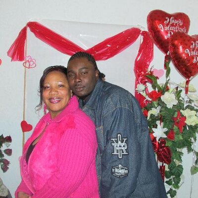 Profile Picture of Calvin Lamont Outlaw (@FlipOutlaw) on Twitter