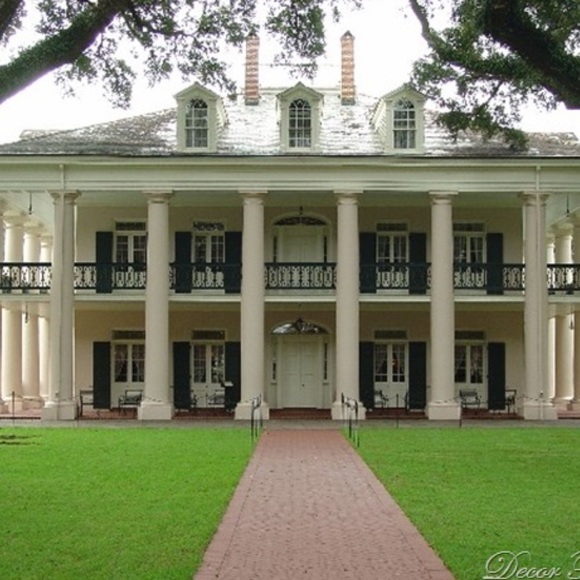 Profile Picture of Brad Wiechman (@bradley1251) on Poshmark