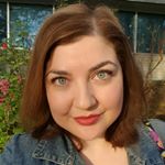 Profile Picture of Libby Henderson (@lipstickunicornlibby) on Instagram