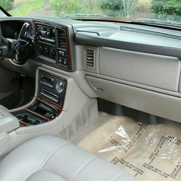 Profile Picture of Hildred Ozmen (@hildred568) on Poshmark