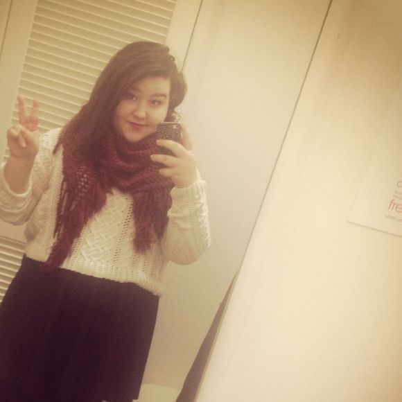 Profile Picture of Savanah Patnode (@thevelvetfoam) on Poshmark