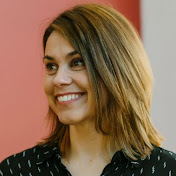 Profile Picture of Lori Byron (@LoriByron) on Youtube