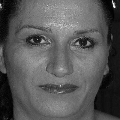 Profile Picture of Stephanie Boyer (@Stephan19060021) on Twitter