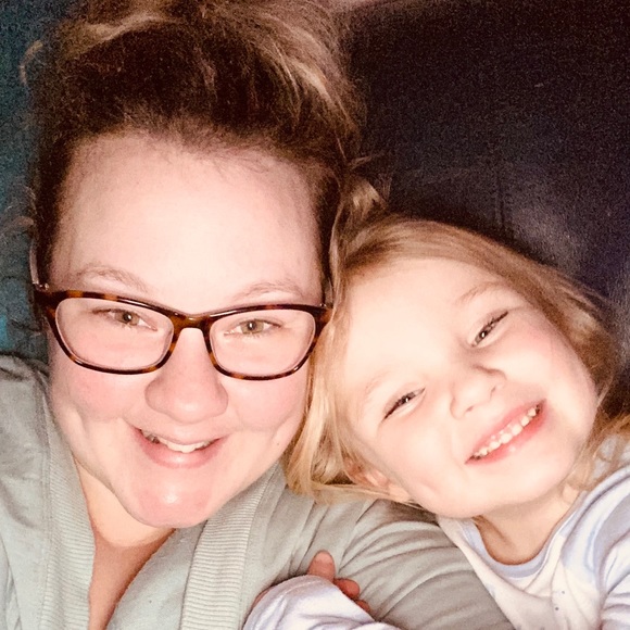 Profile Picture of Amy Kreye (@amykreye23) on Poshmark