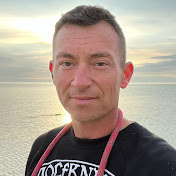 Profile Picture of Chris Hines (@entervanman) on Youtube