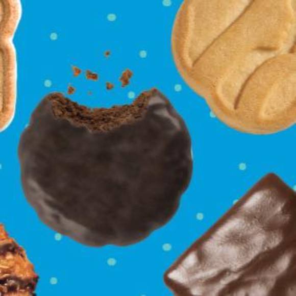 Profile Picture of Cassandra Serna (@cassieserna91) on Poshmark