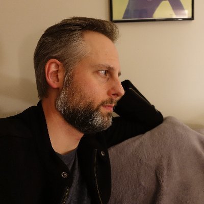 Profile Picture of Robin Marshall (@DJRobbyRobbRob) on Twitter
