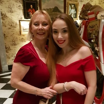 Profile Picture of HELEN LANGLEY (@HELENLANGLEY3) on Twitter