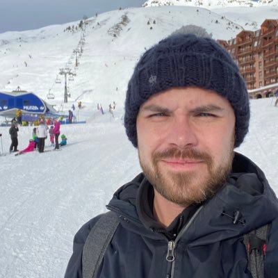 Profile Picture of Richard (@richardholland0) on Twitter