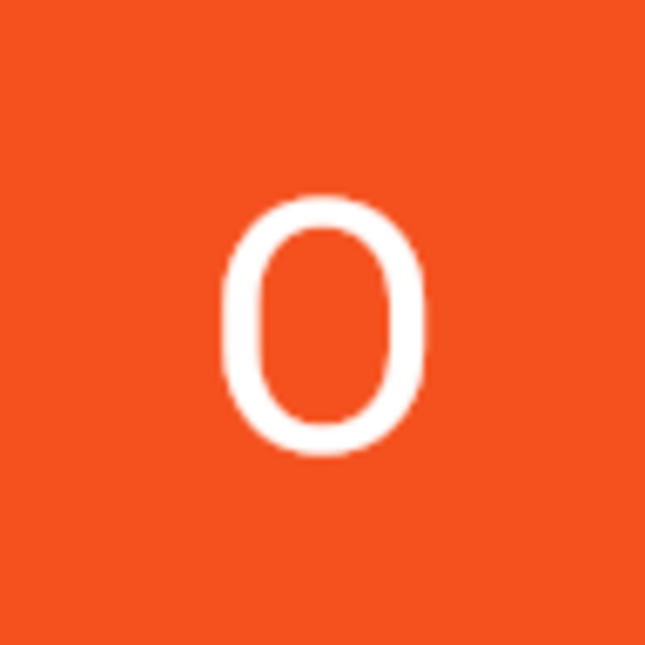 Profile Picture of Ofelia Macduff (@sugv82m54ee74n) on Poshmark