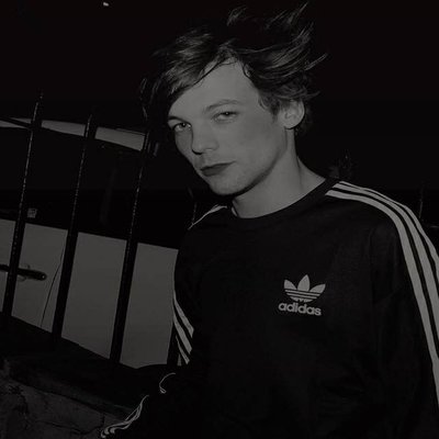 Profile Picture of Simonę Fontáine. (@simxnef) on Twitter