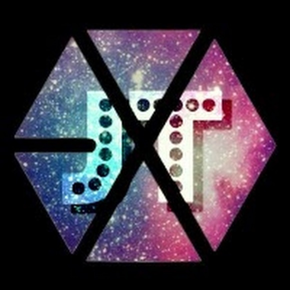 Profile Picture of James Mallett (@swaggoo02) on Poshmark