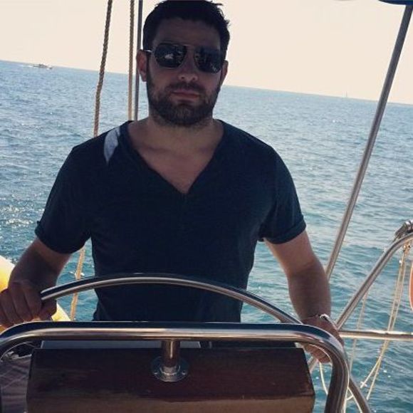 Profile Picture of Michael Brafman (@mbrafman) on Poshmark
