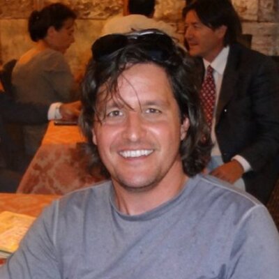 Profile Picture of Michael Schneider (@MC_President) on Twitter
