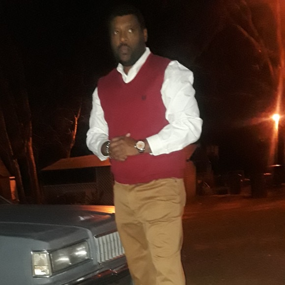 Profile Picture of James Milliner (@jmill69) on Poshmark