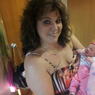 Profile Picture of Emma Snyder Craythorn (@emma.snydercraythorn) on Facebook