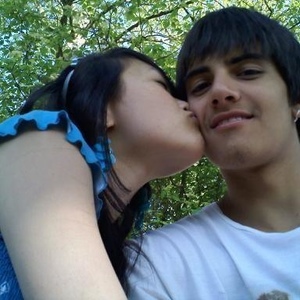 Rowena Lei - Myspace Profile Picture of Rowena Lei (@rowena_hearts_ur_face) on Myspace