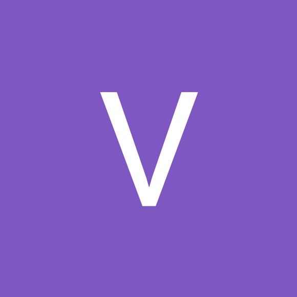 Profile Picture of Valentyna Kasterin (@vkasterin21) on Poshmark