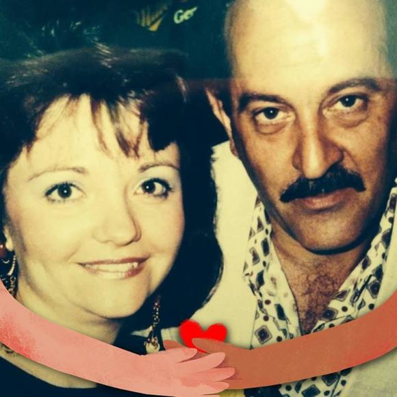 Profile Picture of Carol Batis (@carolbatis) on Poshmark