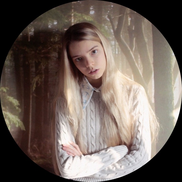 Profile Picture of Vero Ch. (@faundoll) on Poshmark
