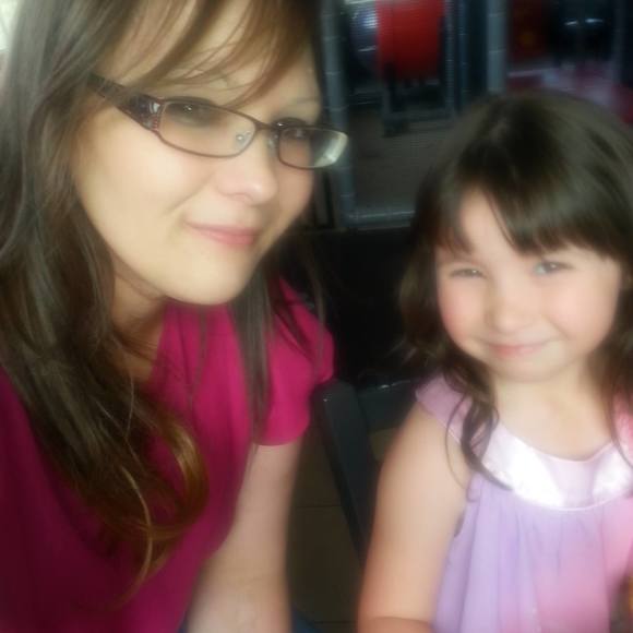 Profile Picture of Ashlee Kimbrough (@daggerstarzombi) on Poshmark