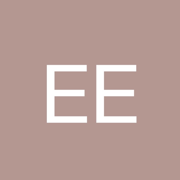 Profile Picture of Engspbhtsss Engspbhtsss (@engspbhtsss) on Poshmark