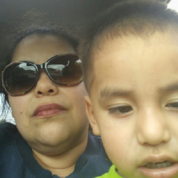 Profile Picture of Sylvia Sanchez (@sylviasan) on Poshmark
