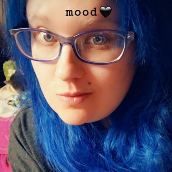 Profile Picture of Gretchen Vollrath (@gvollrath) on Poshmark