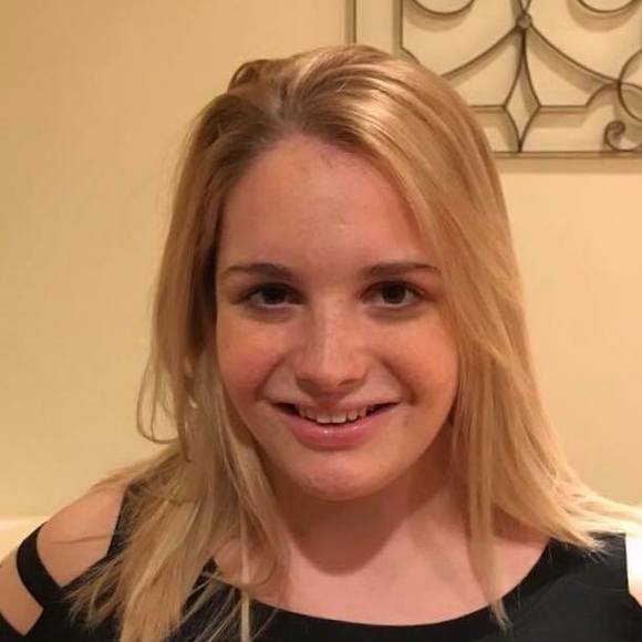 Michaela Fite - Poshmark Profile Picture of Michaela Fite (@micfite) on Poshmark