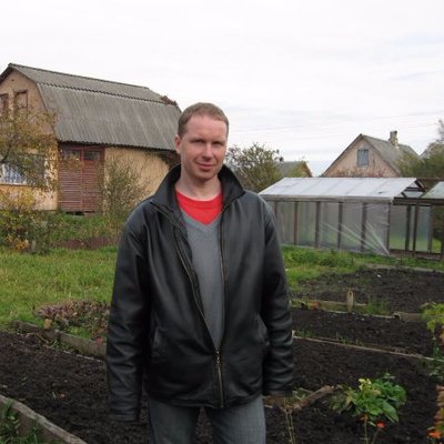Profile Picture of Alex Shuster (@Alexphutermann) on Twitter