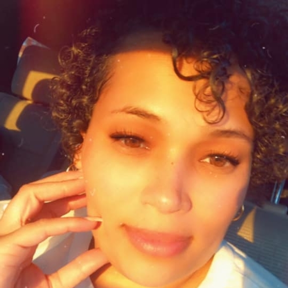 Priscilla Hayes - Poshmark Profile Picture of Priscilla Hayes (@pnicole1234) on Poshmark