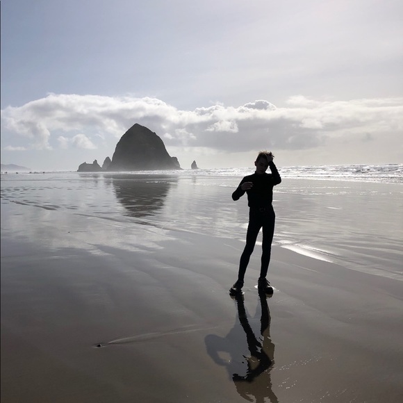 Profile Picture of Christopher Mcgowan (@christophermcg) on Poshmark