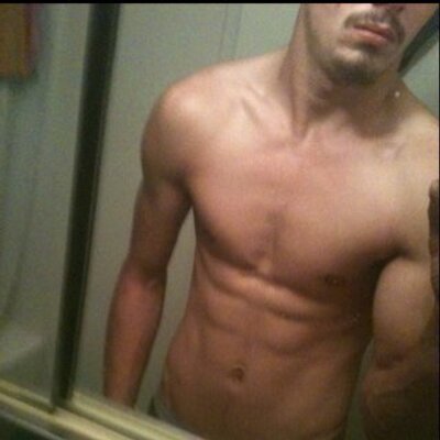 Profile Picture of James Freeze (@james10920) on Twitter