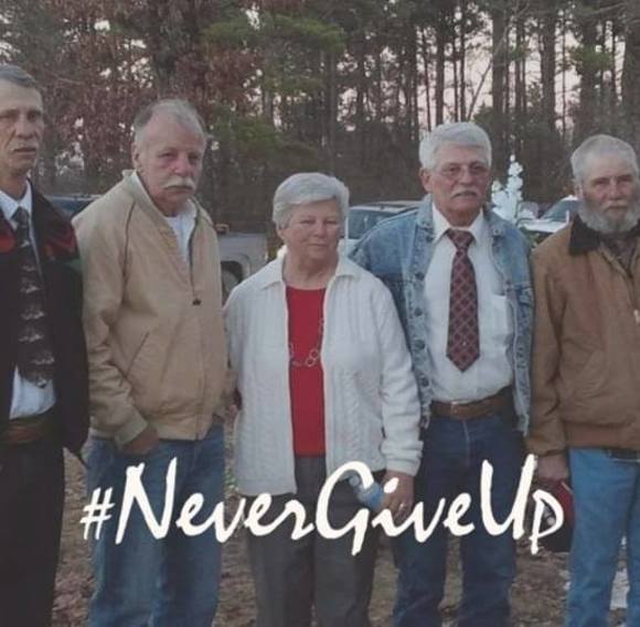 Profile Picture of Tommy Eckols (@thomascat624) on Poshmark