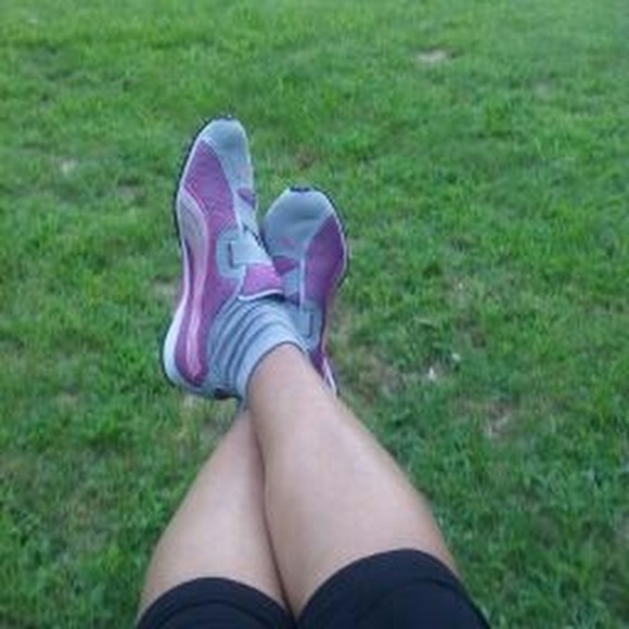 Profile Picture of Polished & Polite (@poshed2) on Poshmark