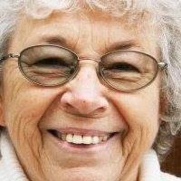 Profile Picture of Rene Spilker (@rene_spilker) on Poshmark